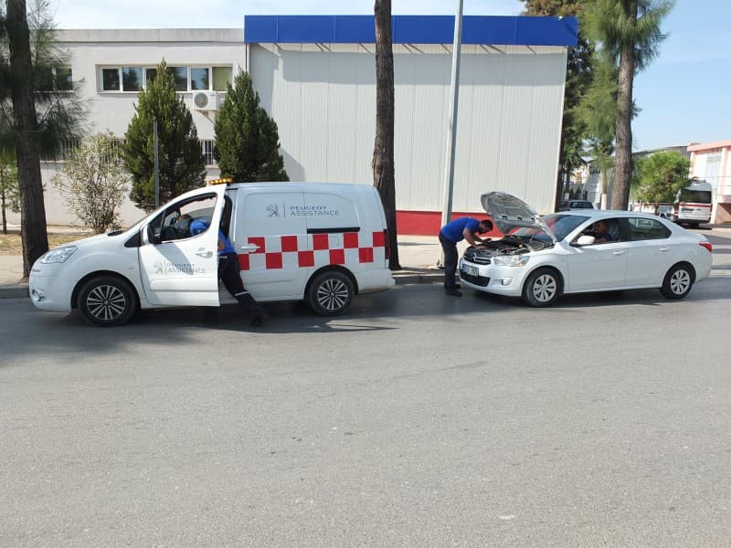 Peugeot Boxer Bakımı: Büyük Ticari İçin Önemli Notlar